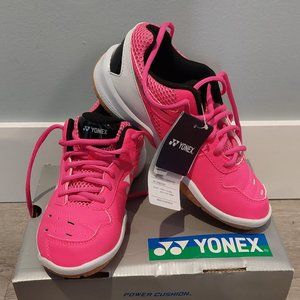 NWT Yonex Power Cushion 65R2 Women's Badminton/Pickleball Court Shoes